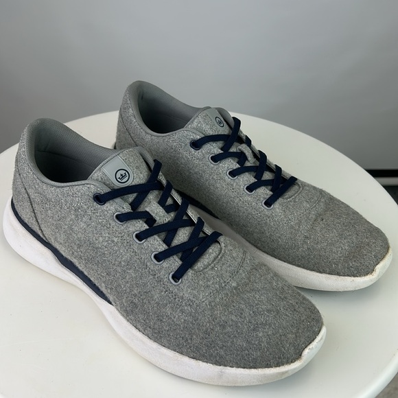 PETER MILLAR Crown Sport Men's Glide Performance Wool Sneaker - Picture 1 of 12
